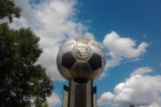 Памятник погибшим футболистам команды «Знамя труда»