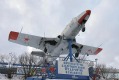 Памятник самолёту Аэро Л-29 «Дельфин»