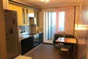 Apartment on Vesennya 27