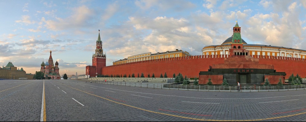 Площади в Москве