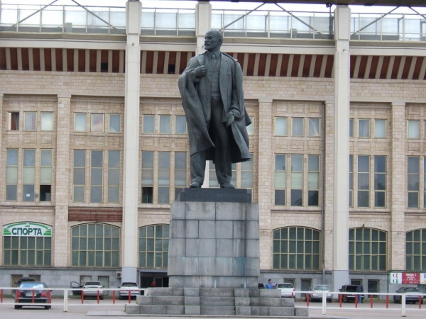 Памятник Ленину в Лужниках