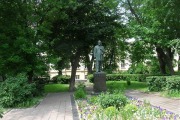 Памятник А.И. Герцену