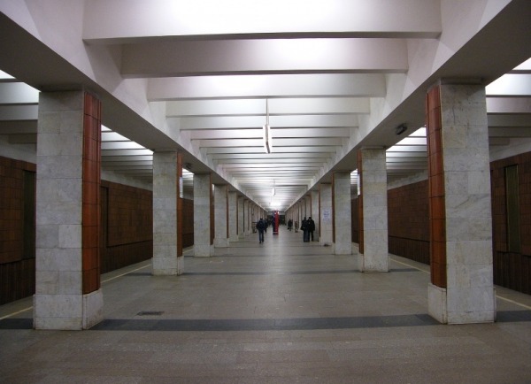 Станция метро «Тёплый Стан»