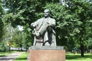 Памятник В. И. Ленину в «Сквере 1905 года»