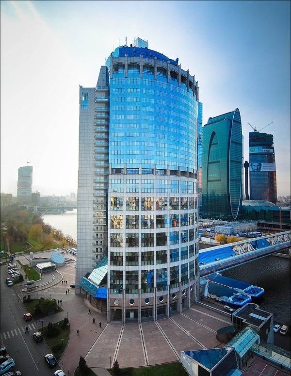 Башня 2000, бизнес-центр