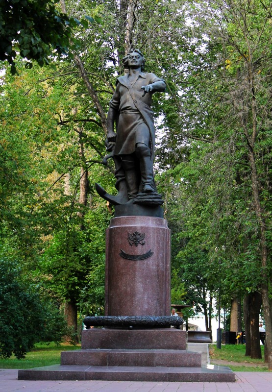 Памятник Петру Великому