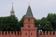 Петровская башня Кремля